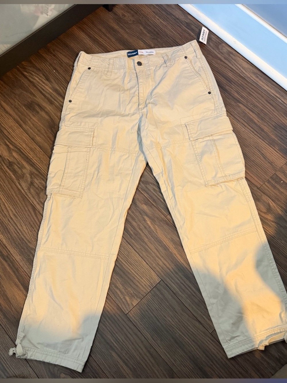 Old Navy women's Khaki Utility Cargo Pants